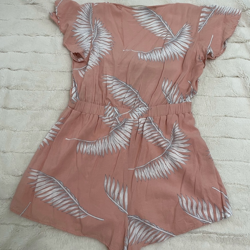 Romper - Picture 2 of 3